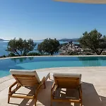 On The Rocks Villa