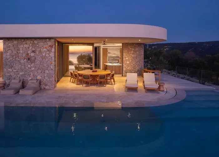 On The Rocks Finikounta