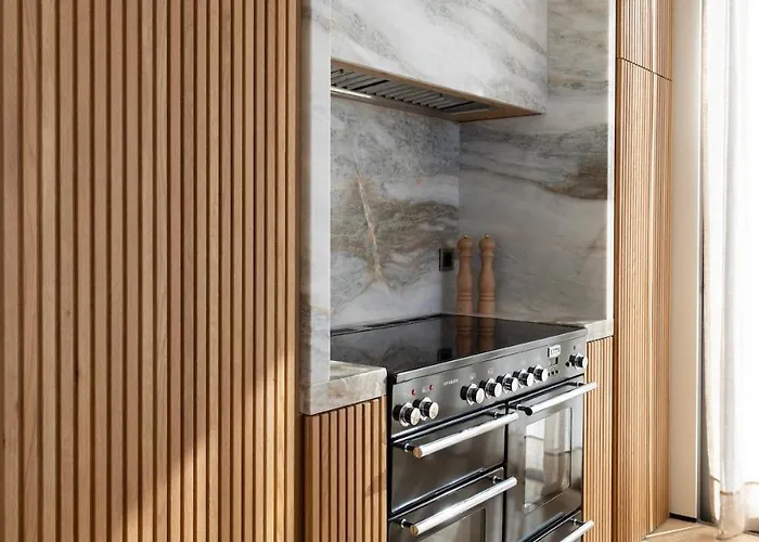 Villa On The Rocks *